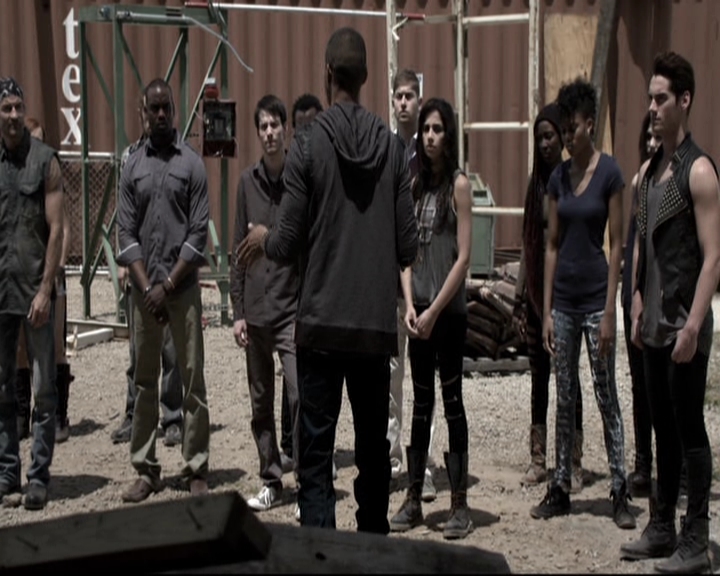 VampireDiariesWorld-dot-nl_TheOriginals-2x01Rebirth0761.jpg