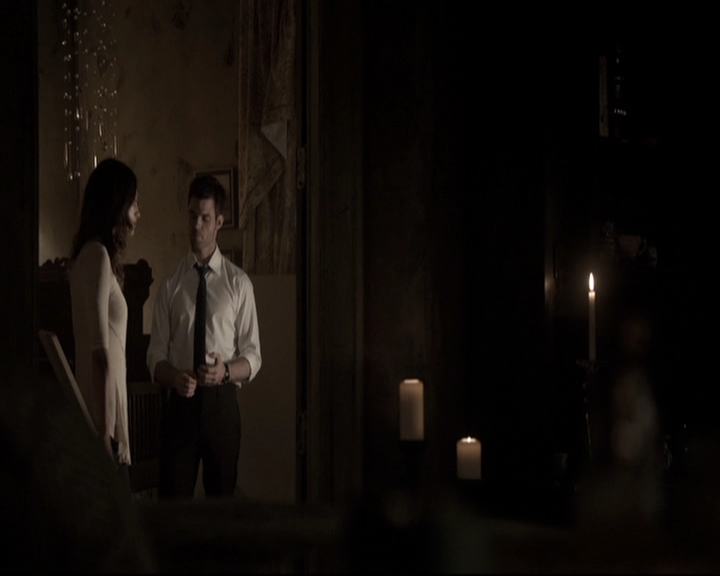 VampireDiariesWorld-dot-nl_TheOriginals-2x01Rebirth0919.jpg