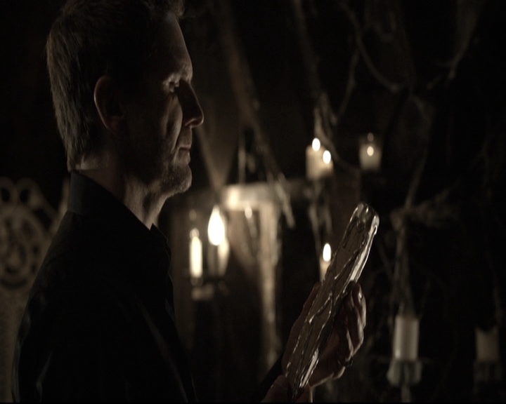 VampireDiariesWorld-dot-nl_TheOriginals-2x01Rebirth0940.jpg