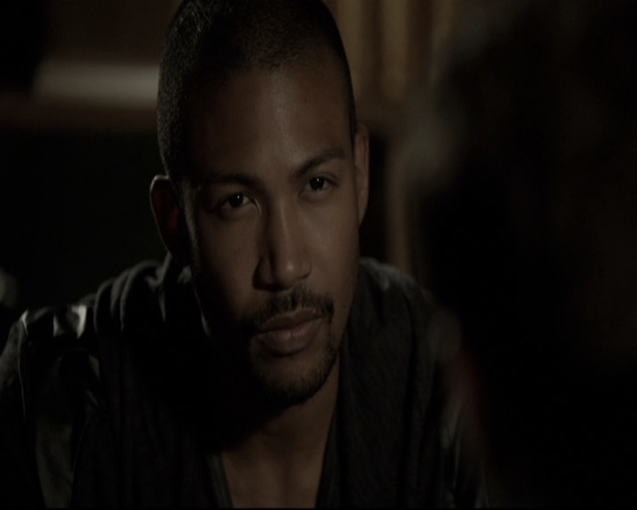 VampireDiariesWorld-dot-nl_TheOriginals-2x01Rebirth1090.jpg