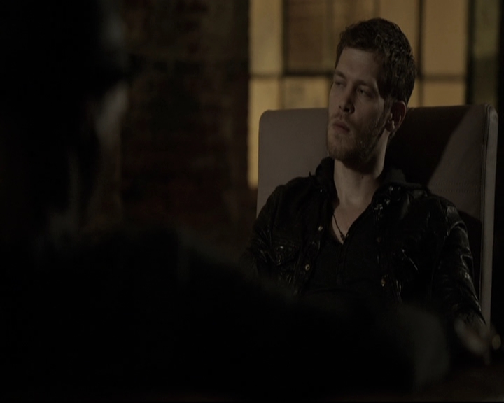 VampireDiariesWorld-dot-nl_TheOriginals-2x01Rebirth1113.jpg