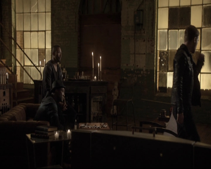 VampireDiariesWorld-dot-nl_TheOriginals-2x01Rebirth1147.jpg