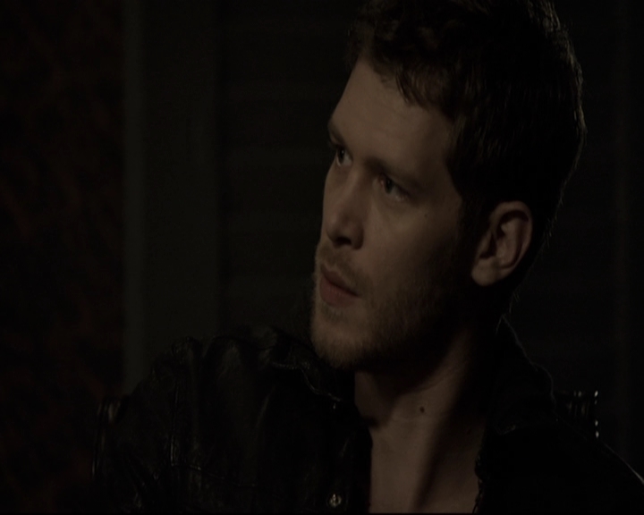 VampireDiariesWorld-dot-nl_TheOriginals-2x01Rebirth1203.jpg