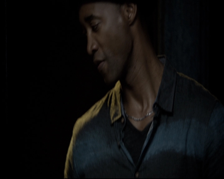 VampireDiariesWorld-dot-nl_TheOriginals-2x01Rebirth1207.jpg