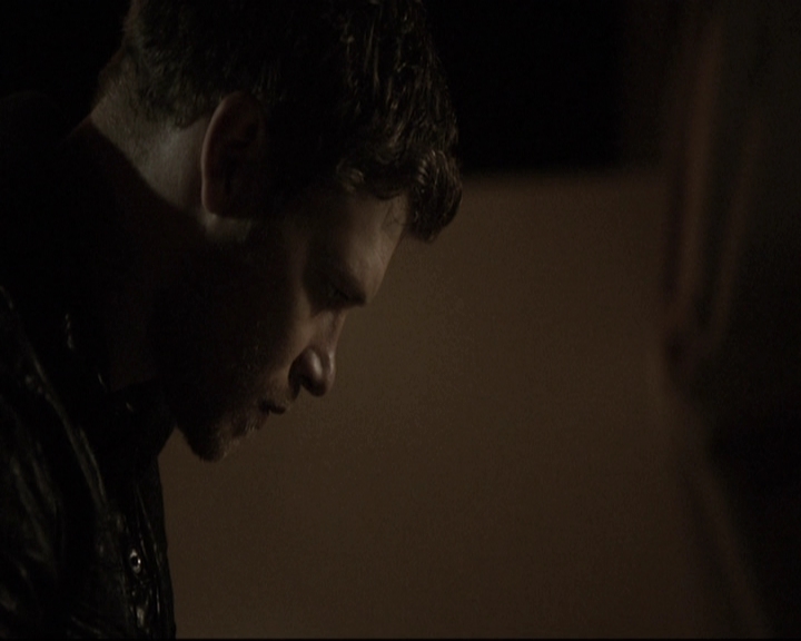 VampireDiariesWorld-dot-nl_TheOriginals-2x01Rebirth1393.jpg