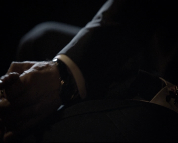 VampireDiariesWorld-dot-nl_TheOriginals-2x01Rebirth1511.jpg