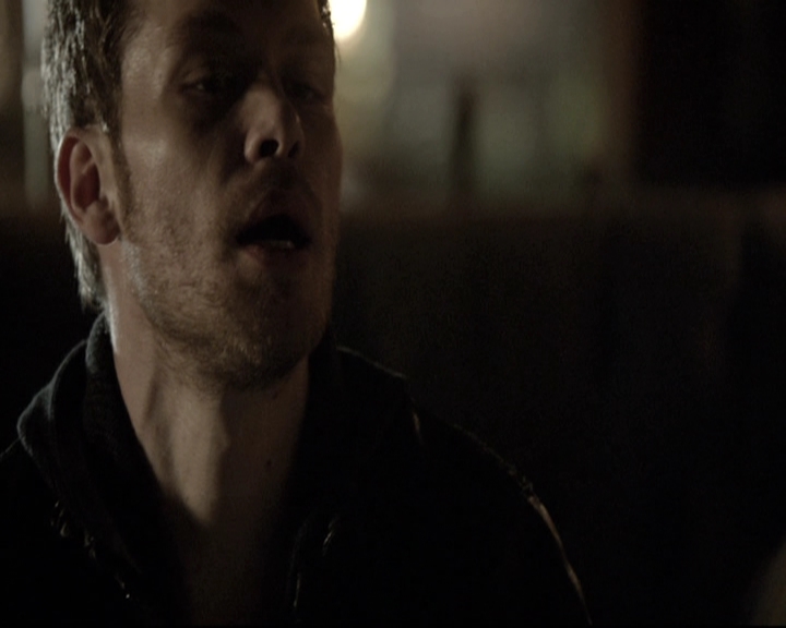 VampireDiariesWorld-dot-nl_TheOriginals-2x01Rebirth1514.jpg