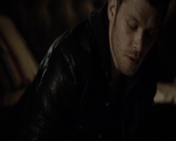 VampireDiariesWorld-dot-nl_TheOriginals-2x01Rebirth1688.jpg