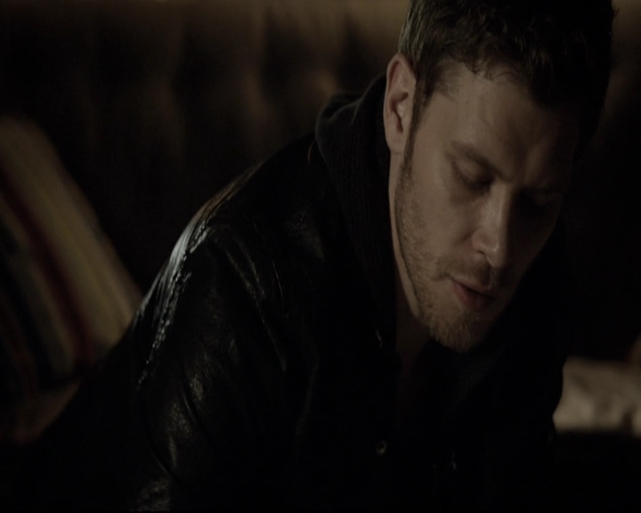 VampireDiariesWorld-dot-nl_TheOriginals-2x01Rebirth1689.jpg