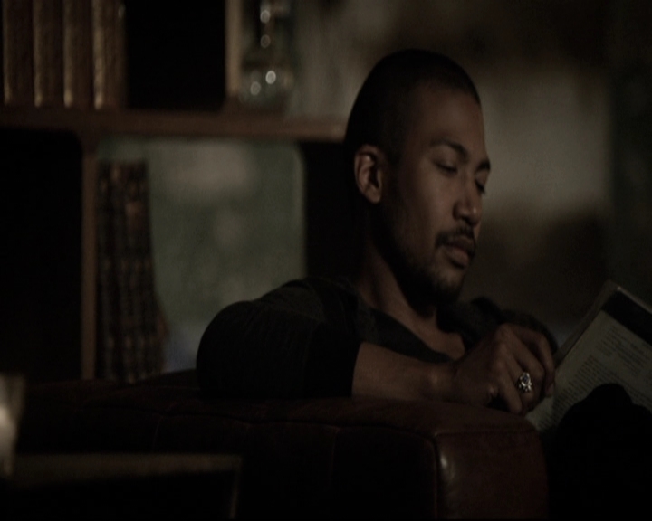 VampireDiariesWorld-dot-nl_TheOriginals-2x01Rebirth1733.jpg VampireDiariesWorld-dot-nl_TheOriginals-2x01Rebirth1733.jpg