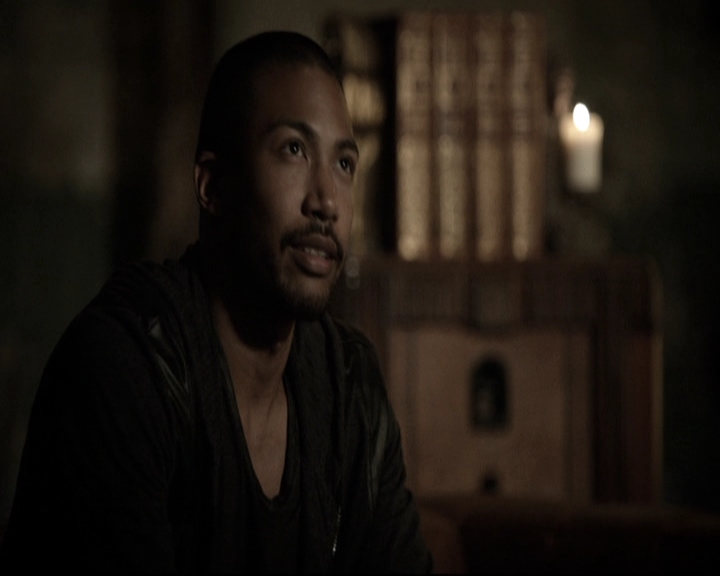 VampireDiariesWorld-dot-nl_TheOriginals-2x01Rebirth1752.jpg