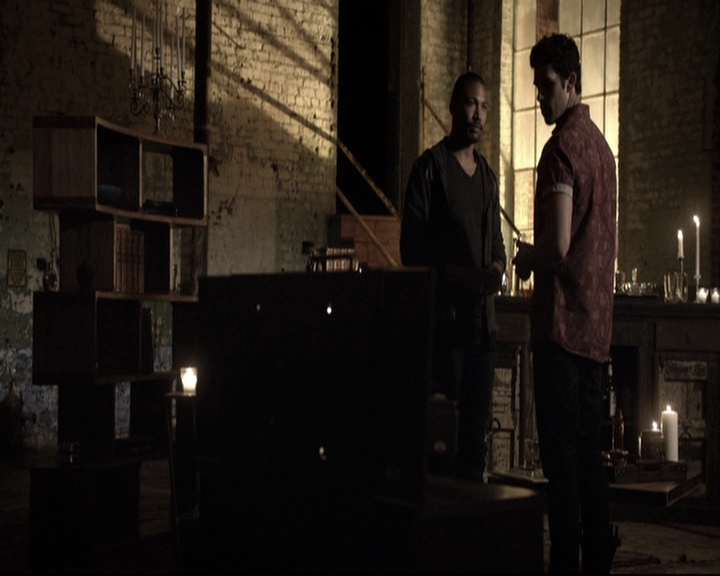 VampireDiariesWorld-dot-nl_TheOriginals-2x01Rebirth1815.jpg