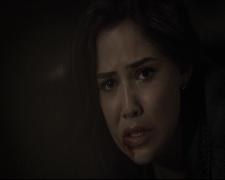 VampireDiariesWorld-dot-nl_TheOriginals-2x02AliveAndKicking1617.jpg VampireDiariesWorld-dot-nl_TheOriginals-2x02AliveAndKicking1617.jpg