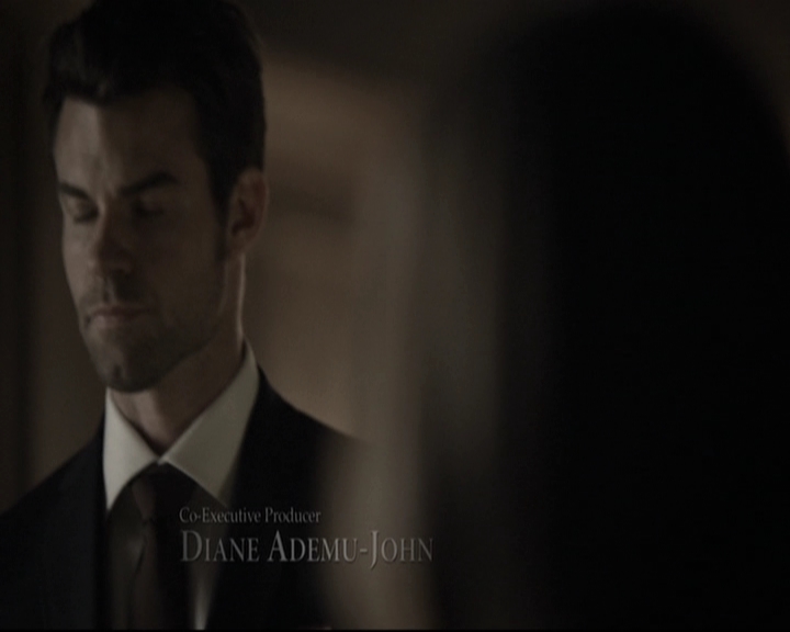 VampireDiariesWorld-dot-nl_TheOriginals-2x03EveryMothersSon0205.jpg