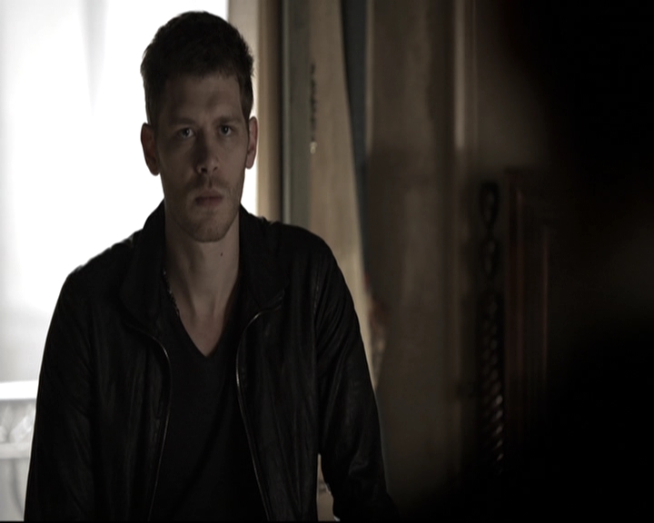VampireDiariesWorld-dot-nl_TheOriginals-2x03EveryMothersSon0207.jpg