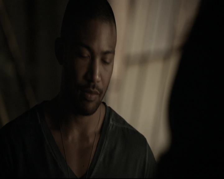 VampireDiariesWorld-dot-nl_TheOriginals-2x03EveryMothersSon1016.jpg