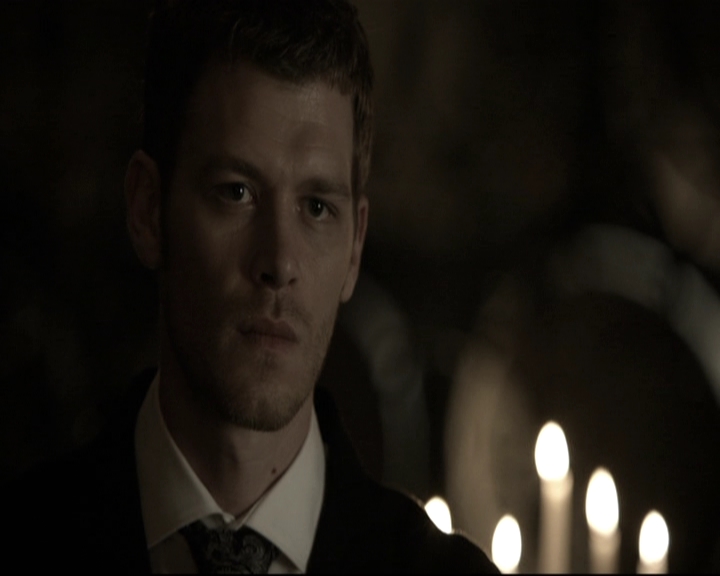 VampireDiariesWorld-dot-nl_TheOriginals-2x03EveryMothersSon1109.jpg