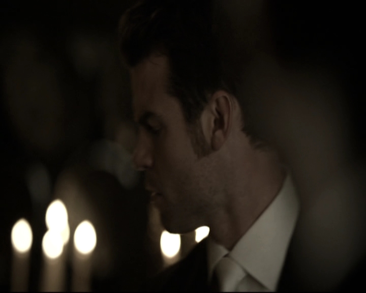 VampireDiariesWorld-dot-nl_TheOriginals-2x03EveryMothersSon1115.jpg