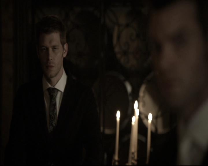 VampireDiariesWorld-dot-nl_TheOriginals-2x03EveryMothersSon1118.jpg