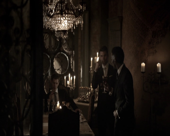 VampireDiariesWorld-dot-nl_TheOriginals-2x03EveryMothersSon1170.jpg