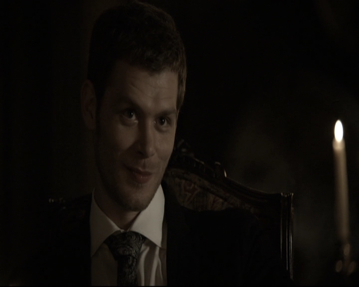 VampireDiariesWorld-dot-nl_TheOriginals-2x03EveryMothersSon1195.jpg
