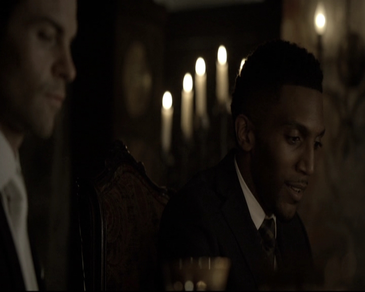 VampireDiariesWorld-dot-nl_TheOriginals-2x03EveryMothersSon1199.jpg