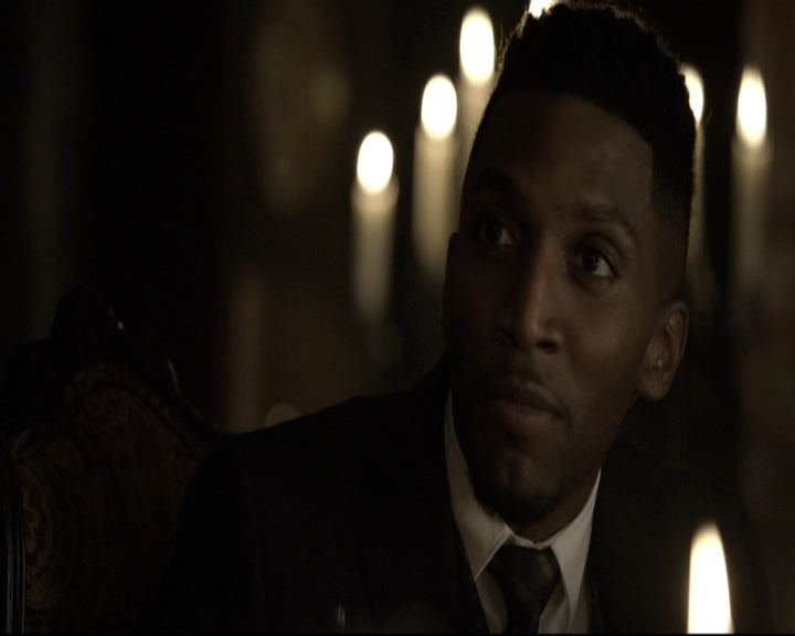 VampireDiariesWorld-dot-nl_TheOriginals-2x03EveryMothersSon1244.jpg