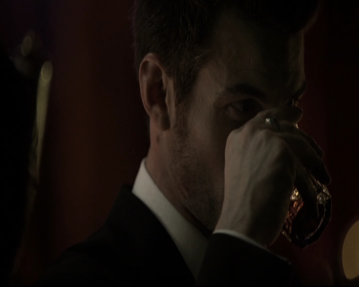 VampireDiariesWorld-dot-nl_TheOriginals-2x03EveryMothersSon2136.jpg