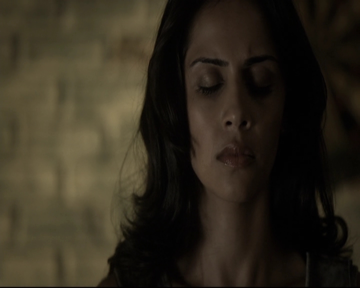 VampireDiariesWorld-dot-nl_TheOriginals-2x04LiveAndLetDie0004.jpg
