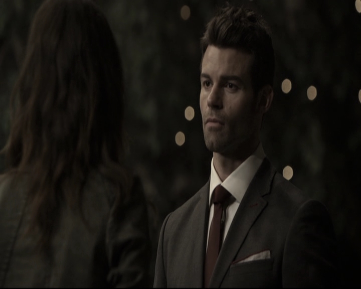 VampireDiariesWorld-dot-nl_TheOriginals-2x04LiveAndLetDie0293.jpg