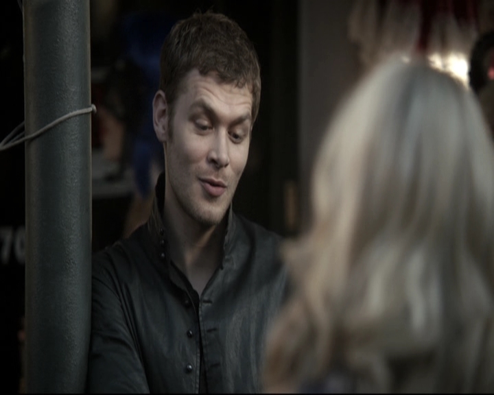 VampireDiariesWorld-dot-nl_TheOriginals-2x04LiveAndLetDie0343.jpg