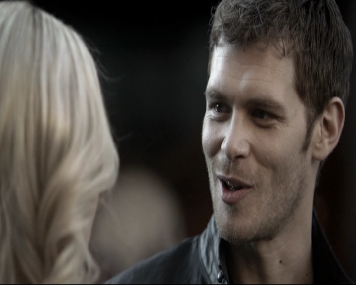 VampireDiariesWorld-dot-nl_TheOriginals-2x04LiveAndLetDie0409.jpg