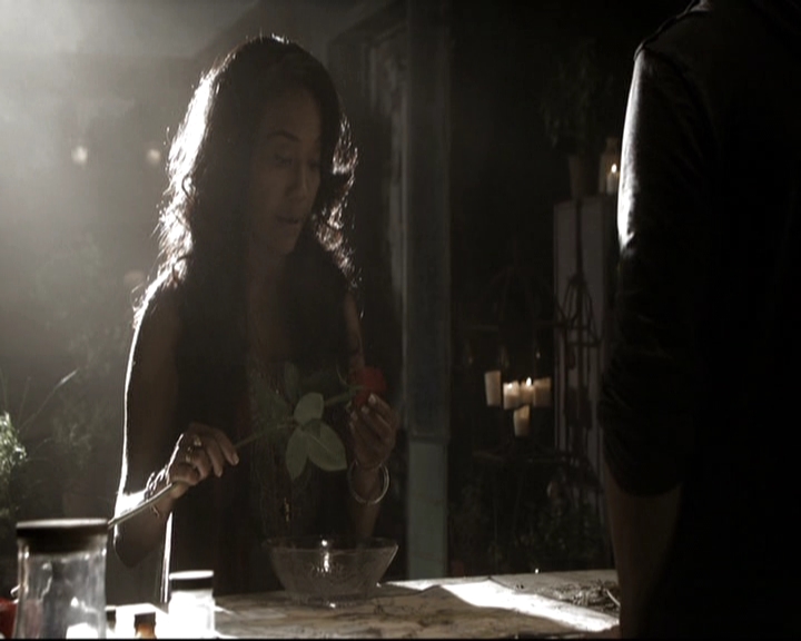 VampireDiariesWorld-dot-nl_TheOriginals-2x04LiveAndLetDie0432.jpg