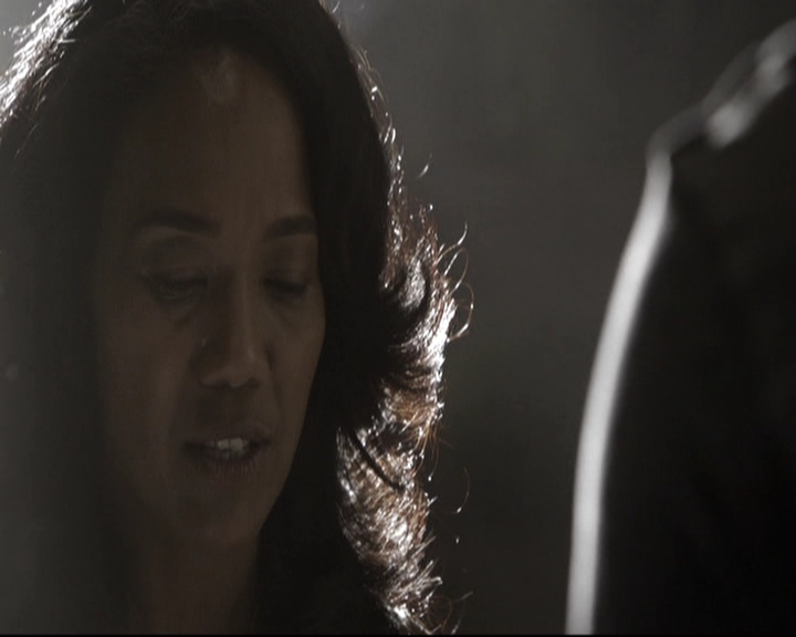 VampireDiariesWorld-dot-nl_TheOriginals-2x04LiveAndLetDie0456.jpg