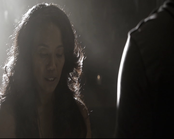 VampireDiariesWorld-dot-nl_TheOriginals-2x04LiveAndLetDie0463.jpg