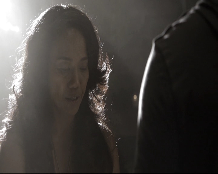 VampireDiariesWorld-dot-nl_TheOriginals-2x04LiveAndLetDie0465.jpg