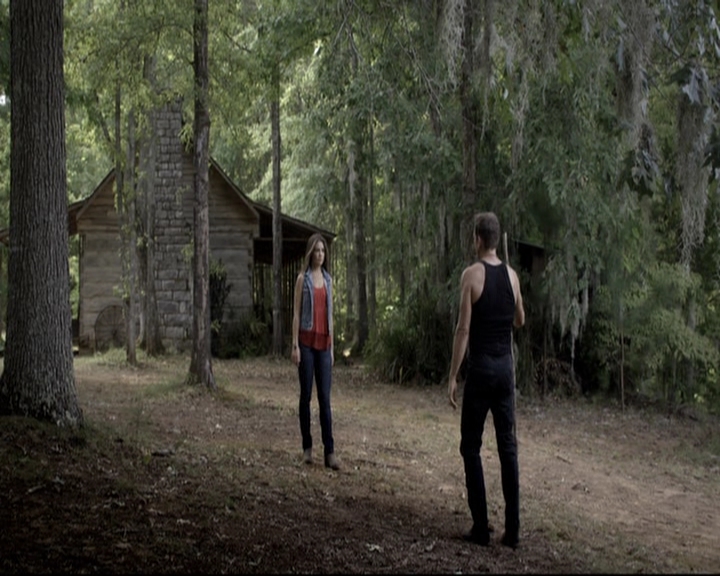 VampireDiariesWorld-dot-nl_TheOriginals-2x04LiveAndLetDie0506.jpg