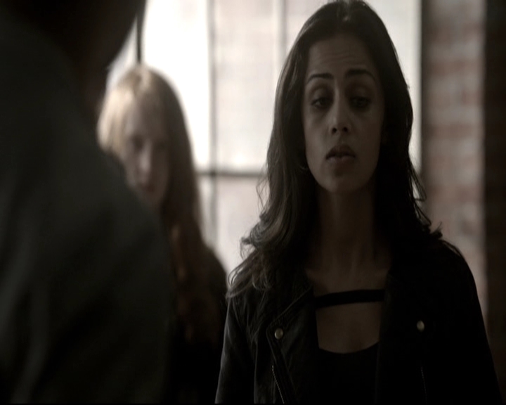 VampireDiariesWorld-dot-nl_TheOriginals-2x04LiveAndLetDie0573.jpg