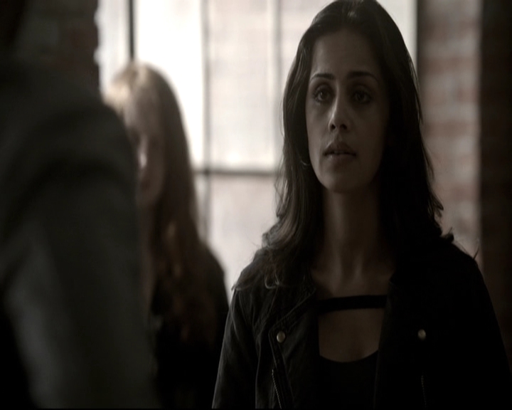 VampireDiariesWorld-dot-nl_TheOriginals-2x04LiveAndLetDie0574.jpg