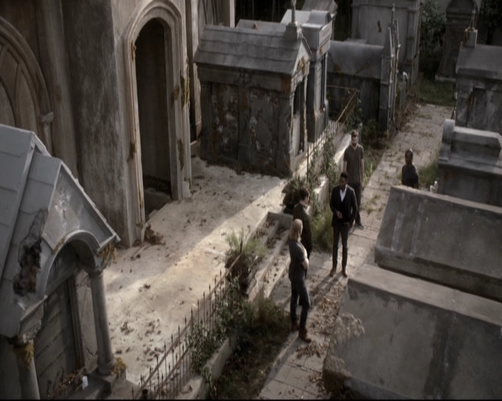 VampireDiariesWorld-dot-nl_TheOriginals-2x04LiveAndLetDie0606.jpg