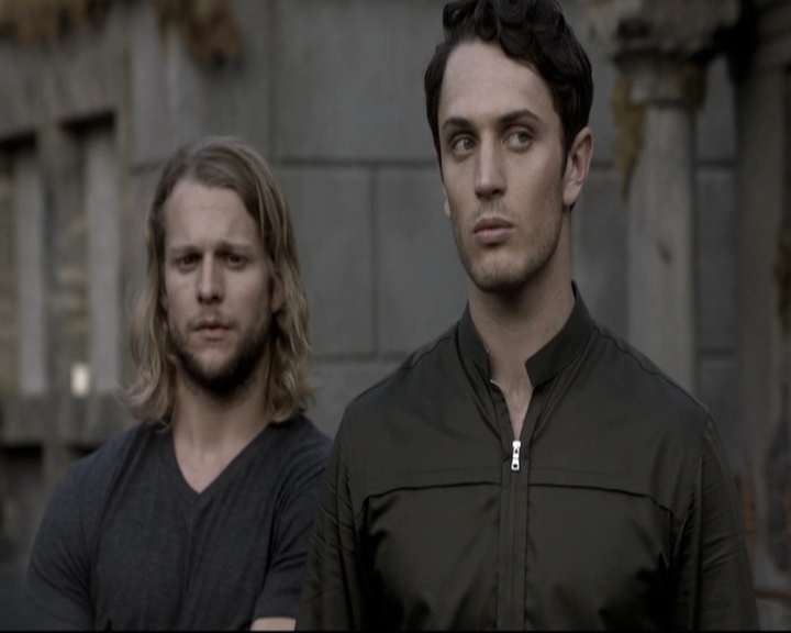 VampireDiariesWorld-dot-nl_TheOriginals-2x04LiveAndLetDie0618.jpg
