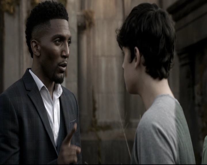 VampireDiariesWorld-dot-nl_TheOriginals-2x04LiveAndLetDie0632.jpg