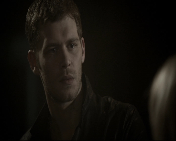 VampireDiariesWorld-dot-nl_TheOriginals-2x04LiveAndLetDie0815.jpg