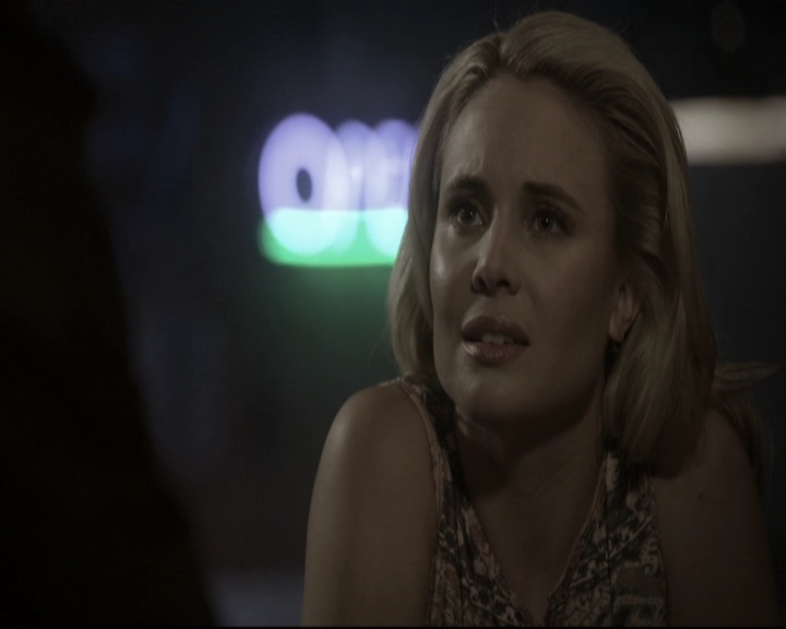 VampireDiariesWorld-dot-nl_TheOriginals-2x04LiveAndLetDie0821.jpg