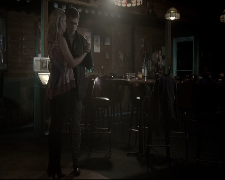VampireDiariesWorld-dot-nl_TheOriginals-2x04LiveAndLetDie1148.jpg