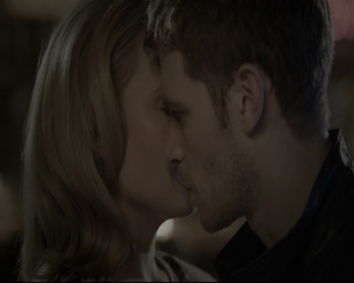 VampireDiariesWorld-dot-nl_TheOriginals-2x04LiveAndLetDie1162.jpg