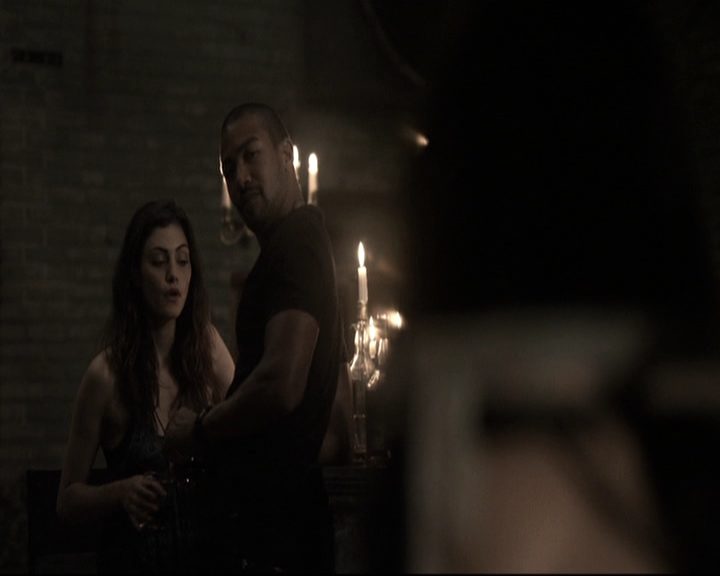 VampireDiariesWorld-dot-nl_TheOriginals-2x04LiveAndLetDie2164.jpg