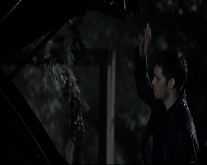 VampireDiariesWorld-dot-nl_TheOriginals-2x04LiveAndLetDie2194.jpg