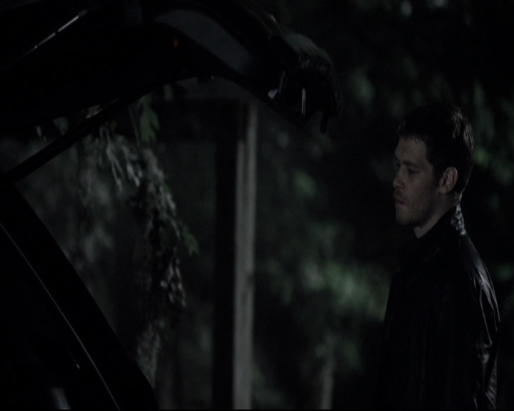 VampireDiariesWorld-dot-nl_TheOriginals-2x04LiveAndLetDie2195.jpg
