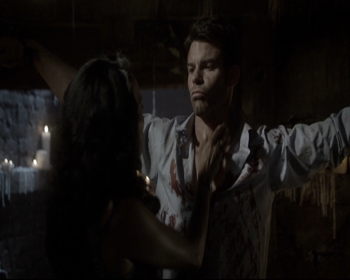 VampireDiariesWorld-dot-nl_TheOriginals-2x04LiveAndLetDie2275.jpg